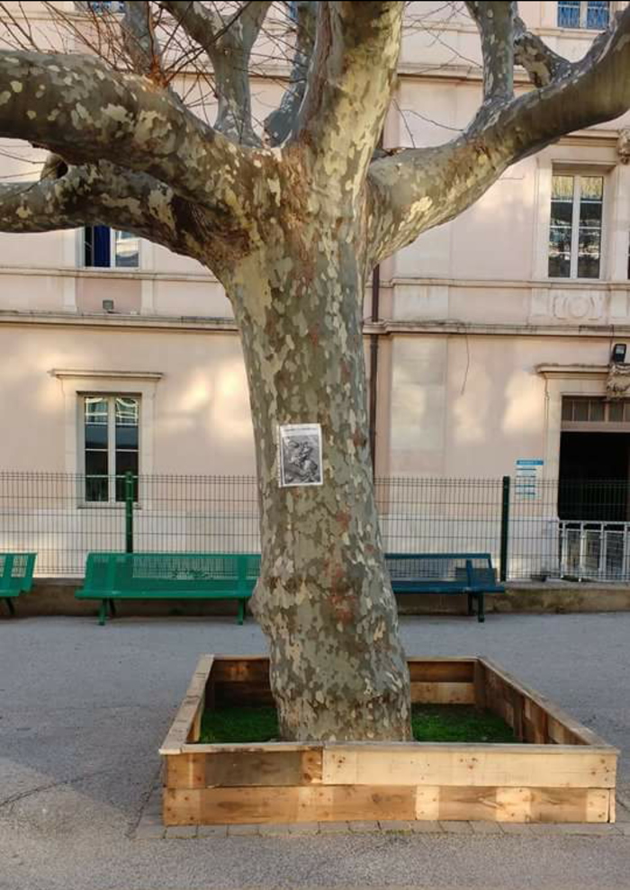 Jardinière finale.png